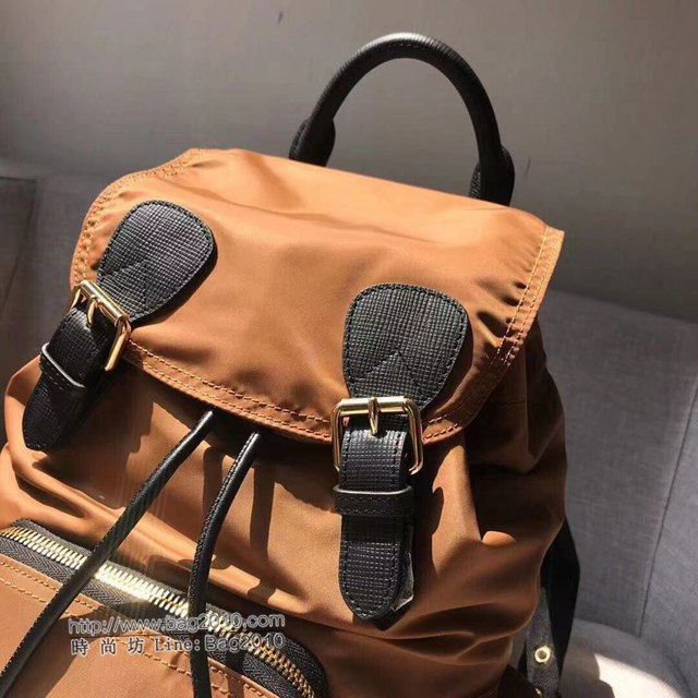 Burberry專櫃新款雙肩包 巴寶莉升級版Rucksack軍旅背包  db1102